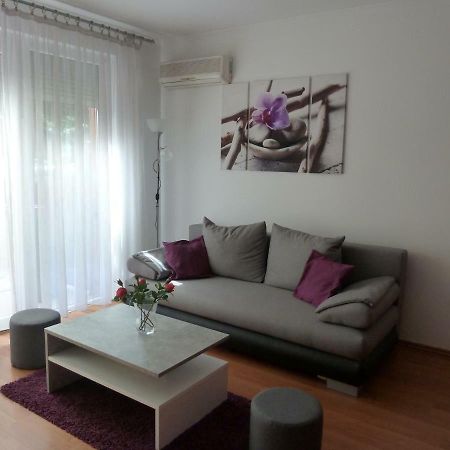 Rose Apartman Дебрецен Екстериор снимка